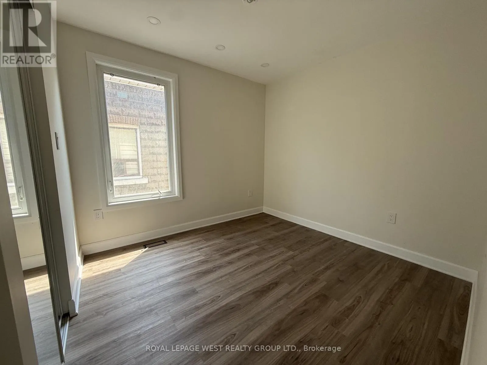 13 HIGHLAND AVENUE
