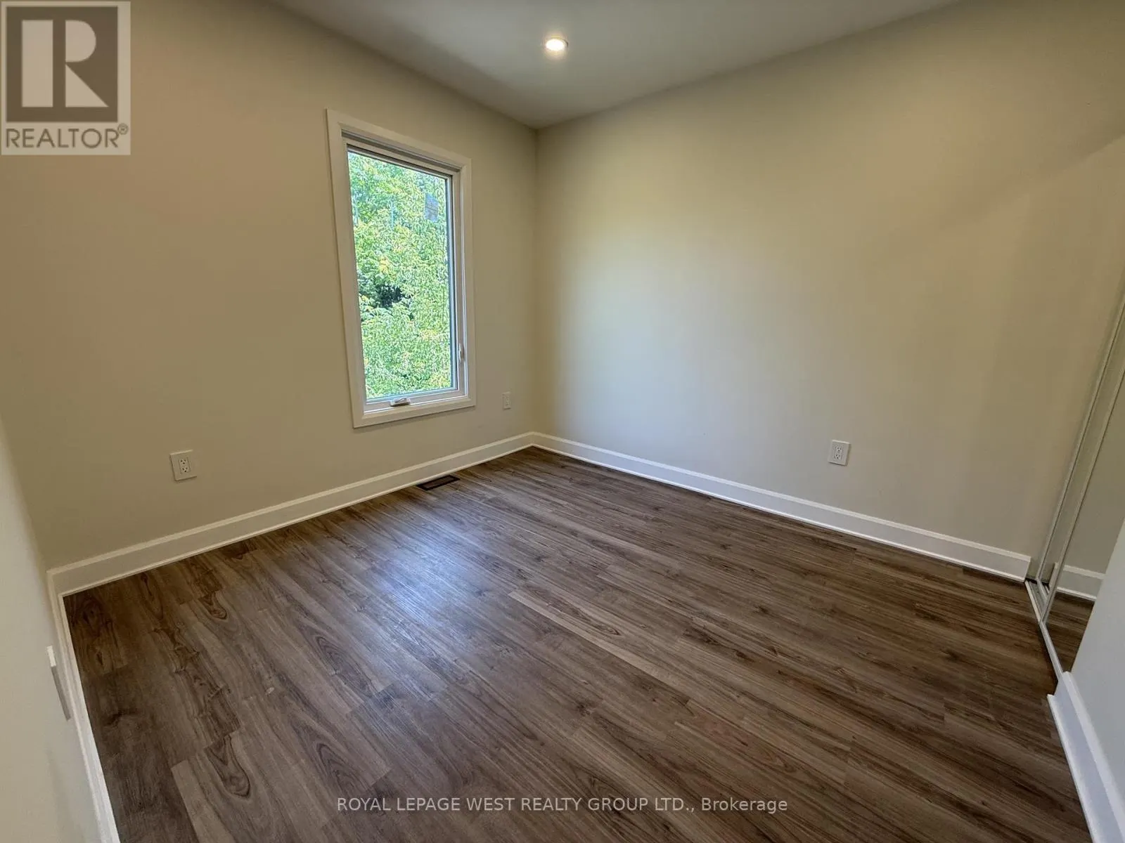 13 HIGHLAND AVENUE