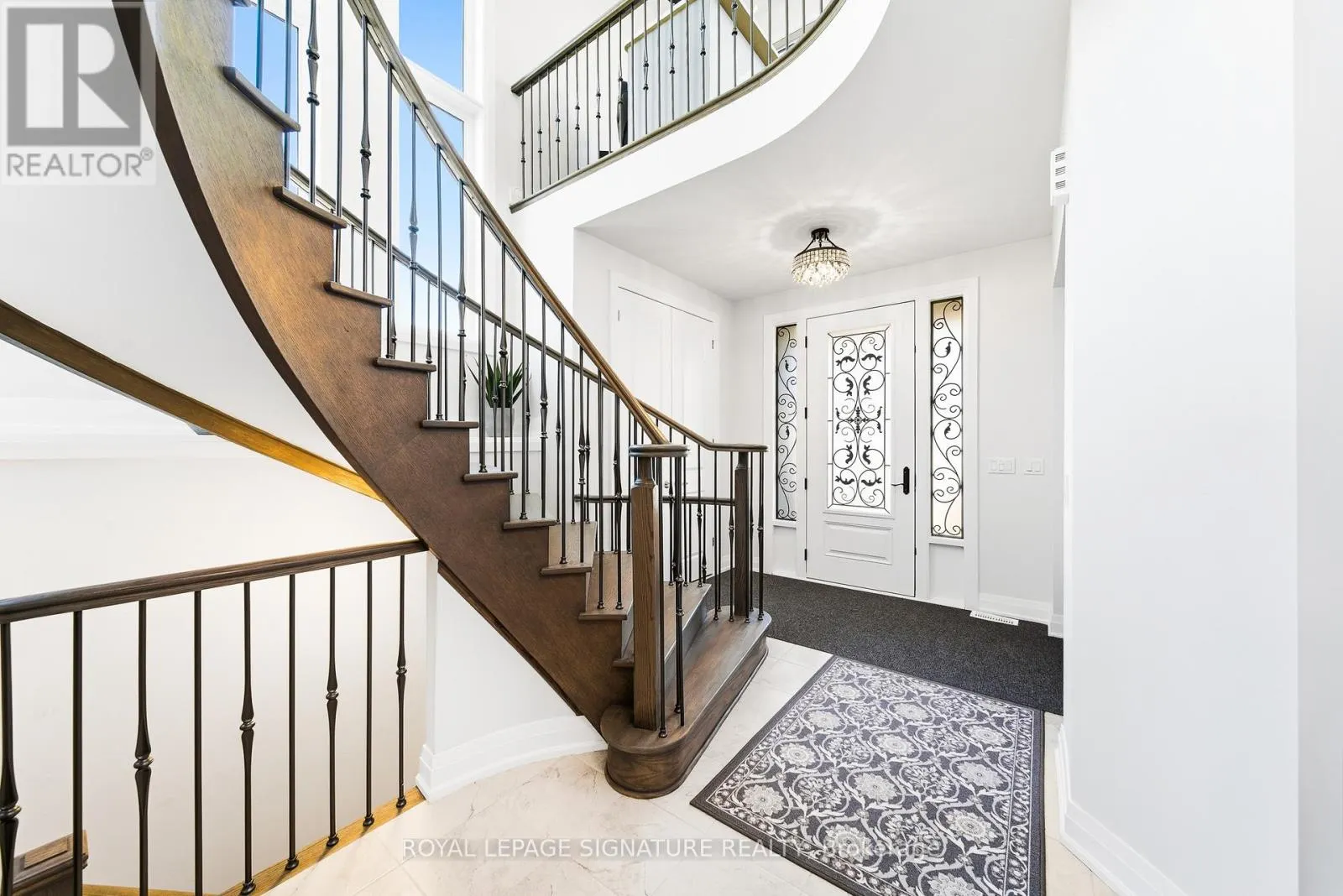 984 CENTENNIAL COURT