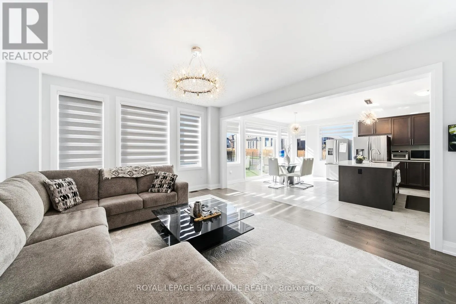 984 CENTENNIAL COURT