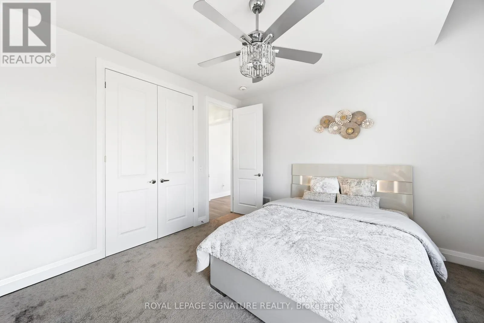 984 CENTENNIAL COURT