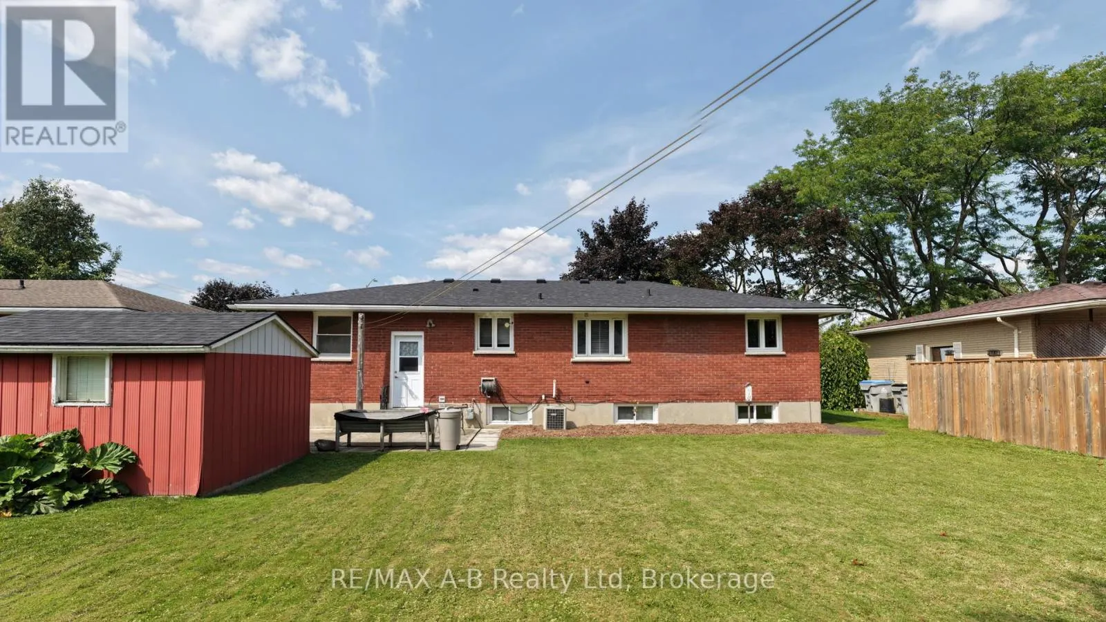 221 COULTON DRIVE