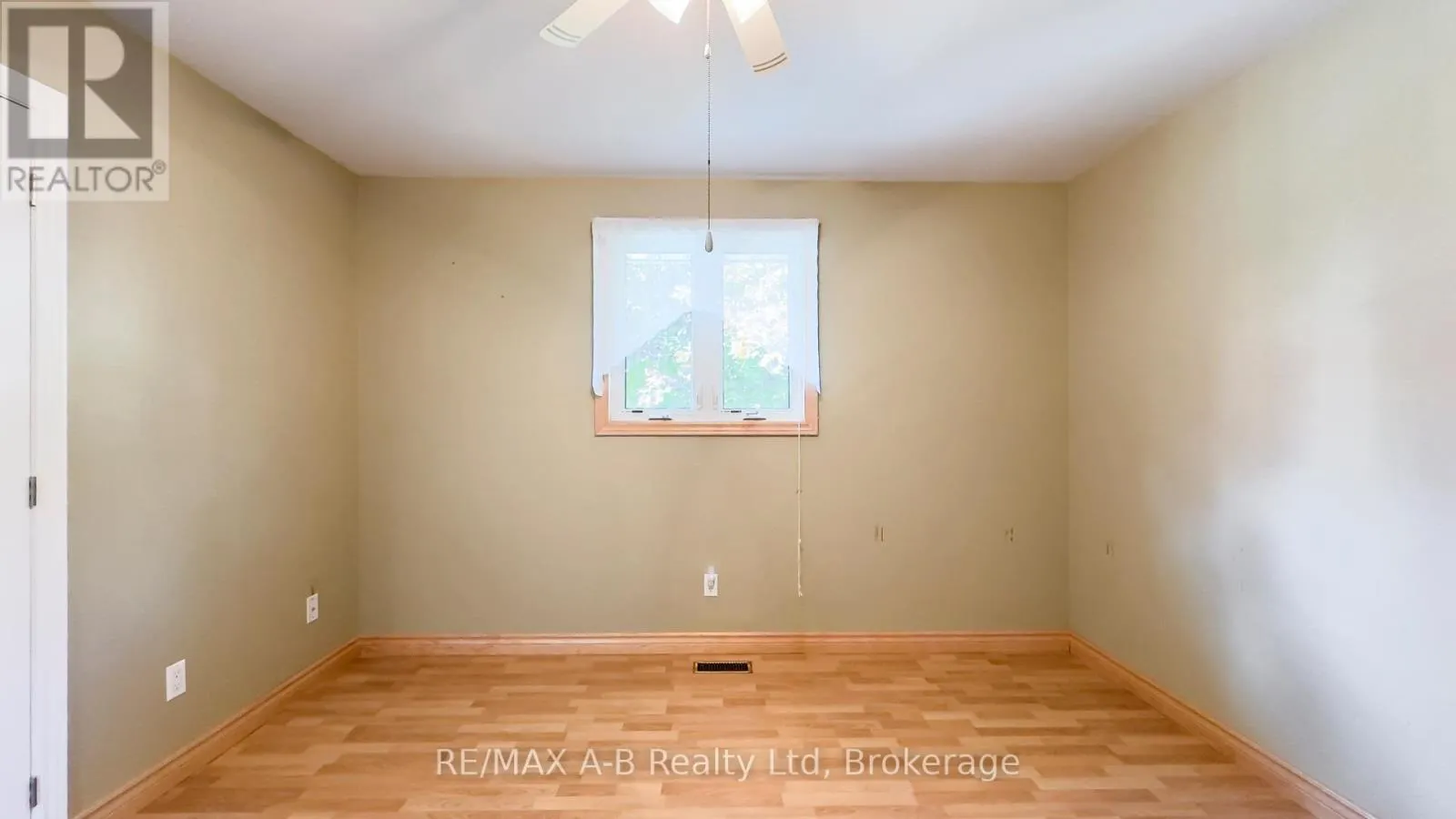 221 COULTON DRIVE