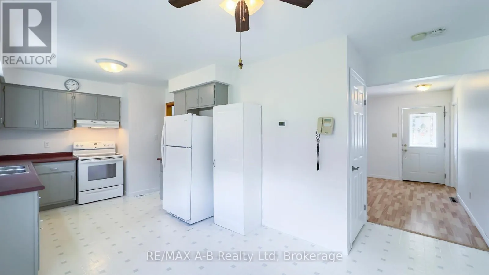 221 COULTON DRIVE