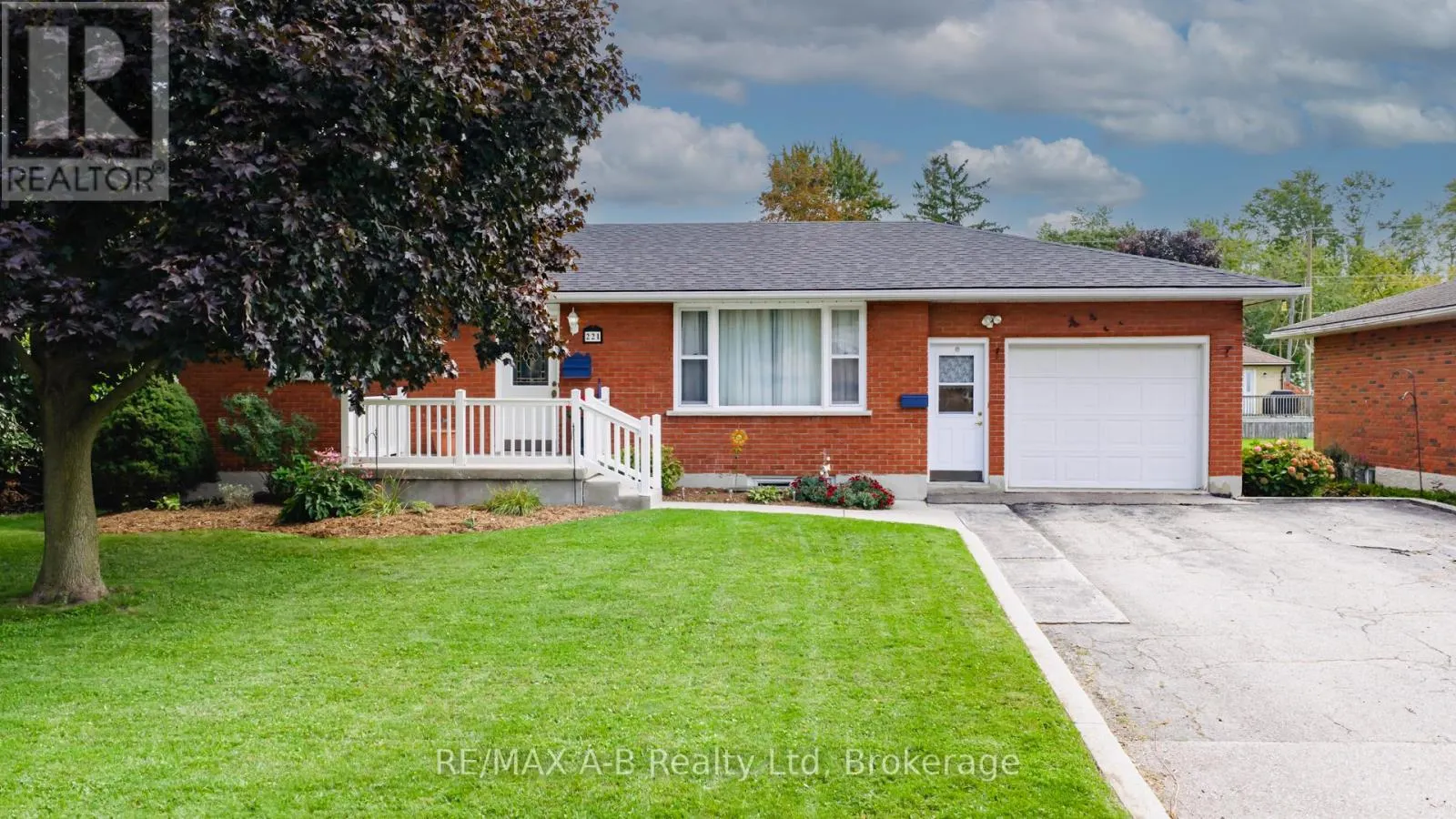 221 COULTON DRIVE