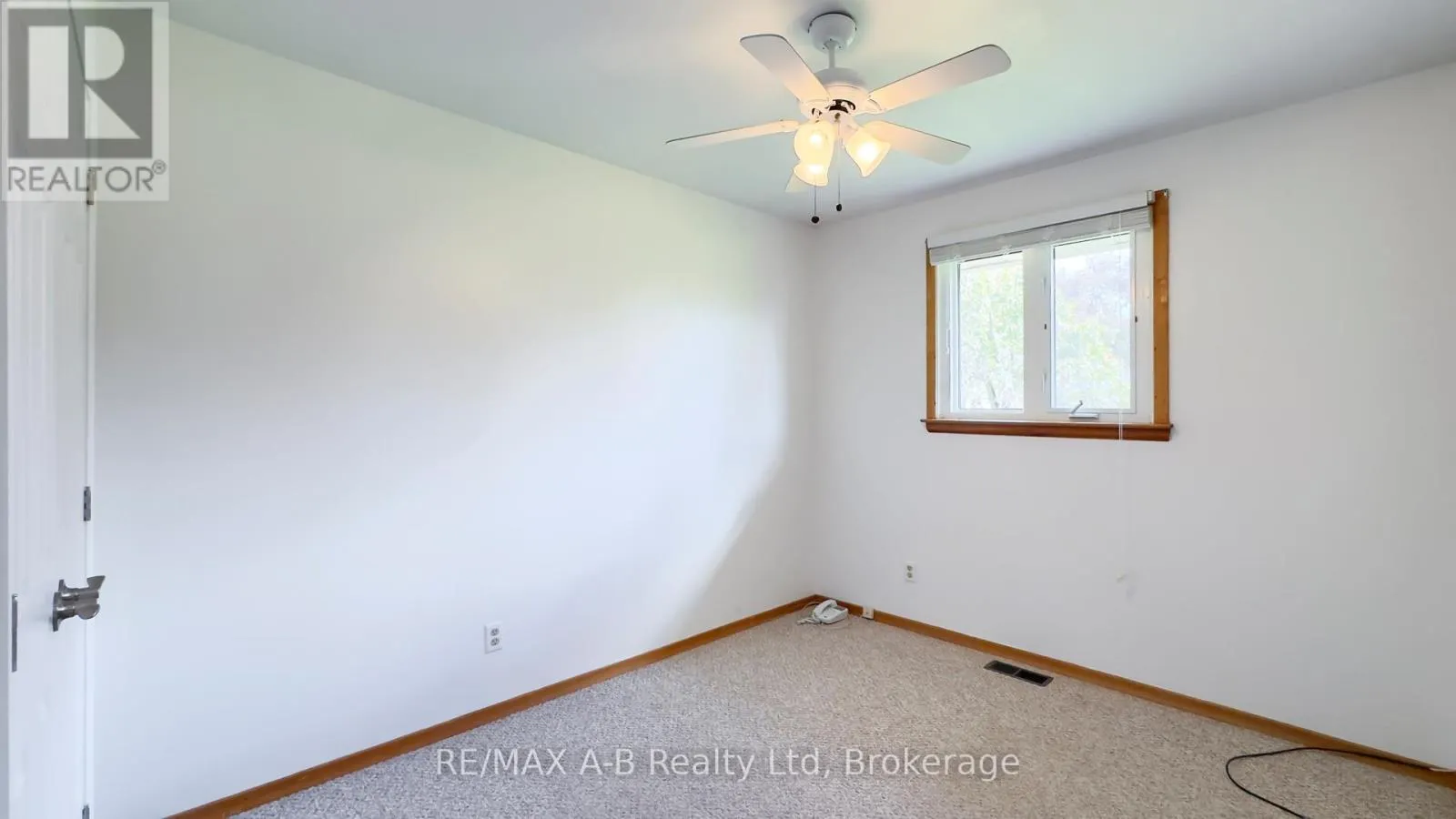 221 COULTON DRIVE