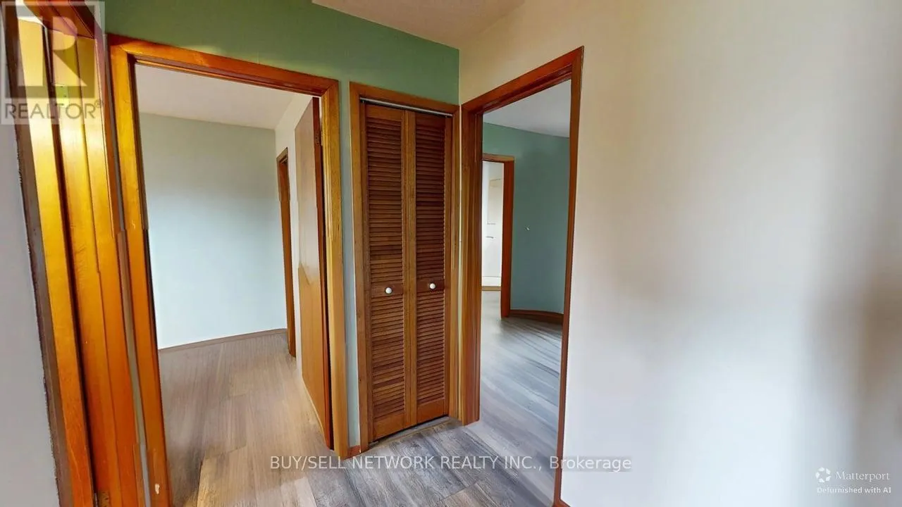 9 HEMLOCK STREET