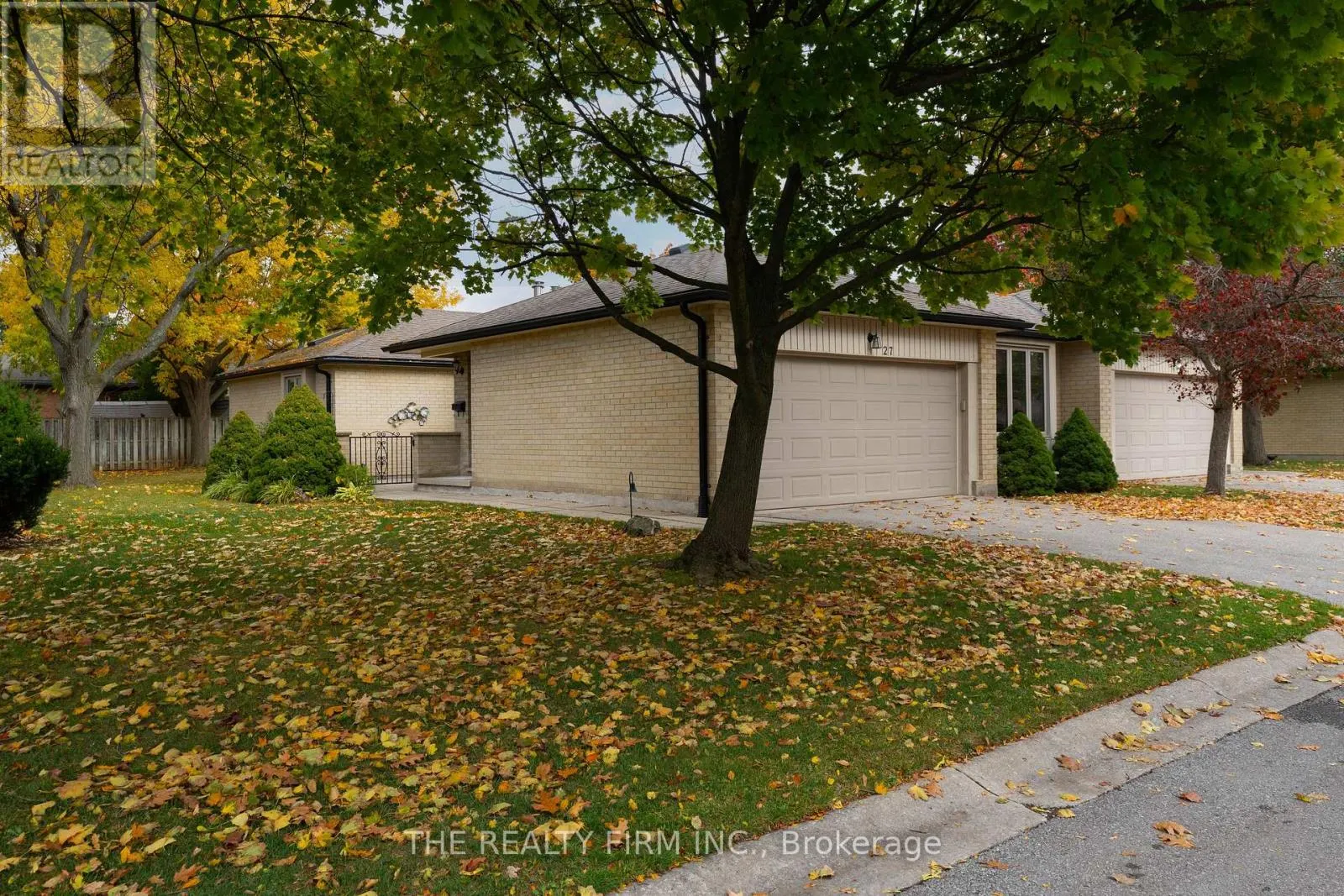 27 - 93 PINE VALLEY GATE, #27