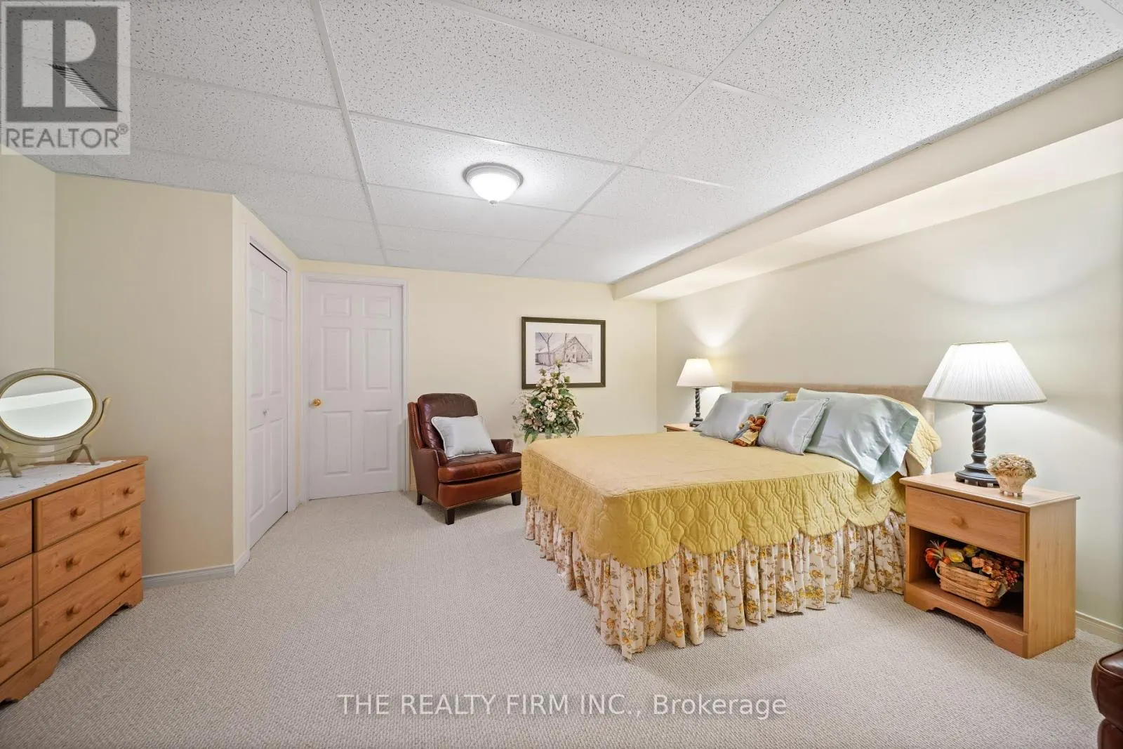 27 - 93 PINE VALLEY GATE, #27