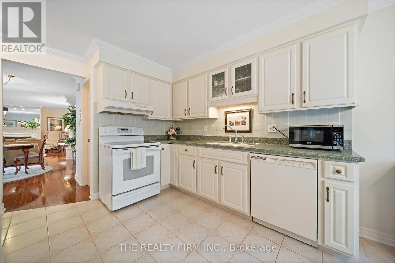 27 - 93 PINE VALLEY GATE, #27