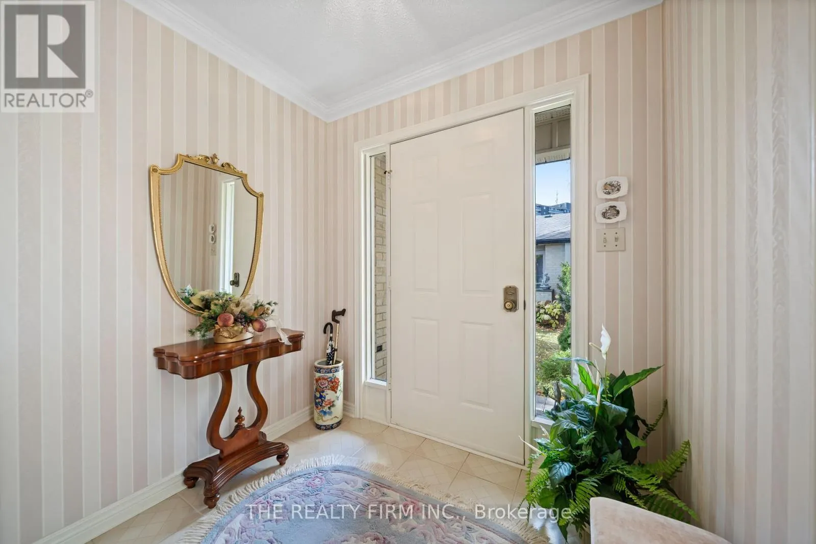 27 - 93 PINE VALLEY GATE, #27