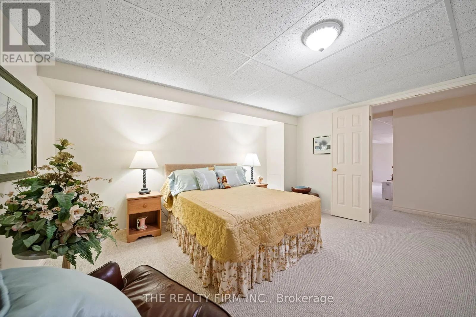 27 - 93 PINE VALLEY GATE, #27