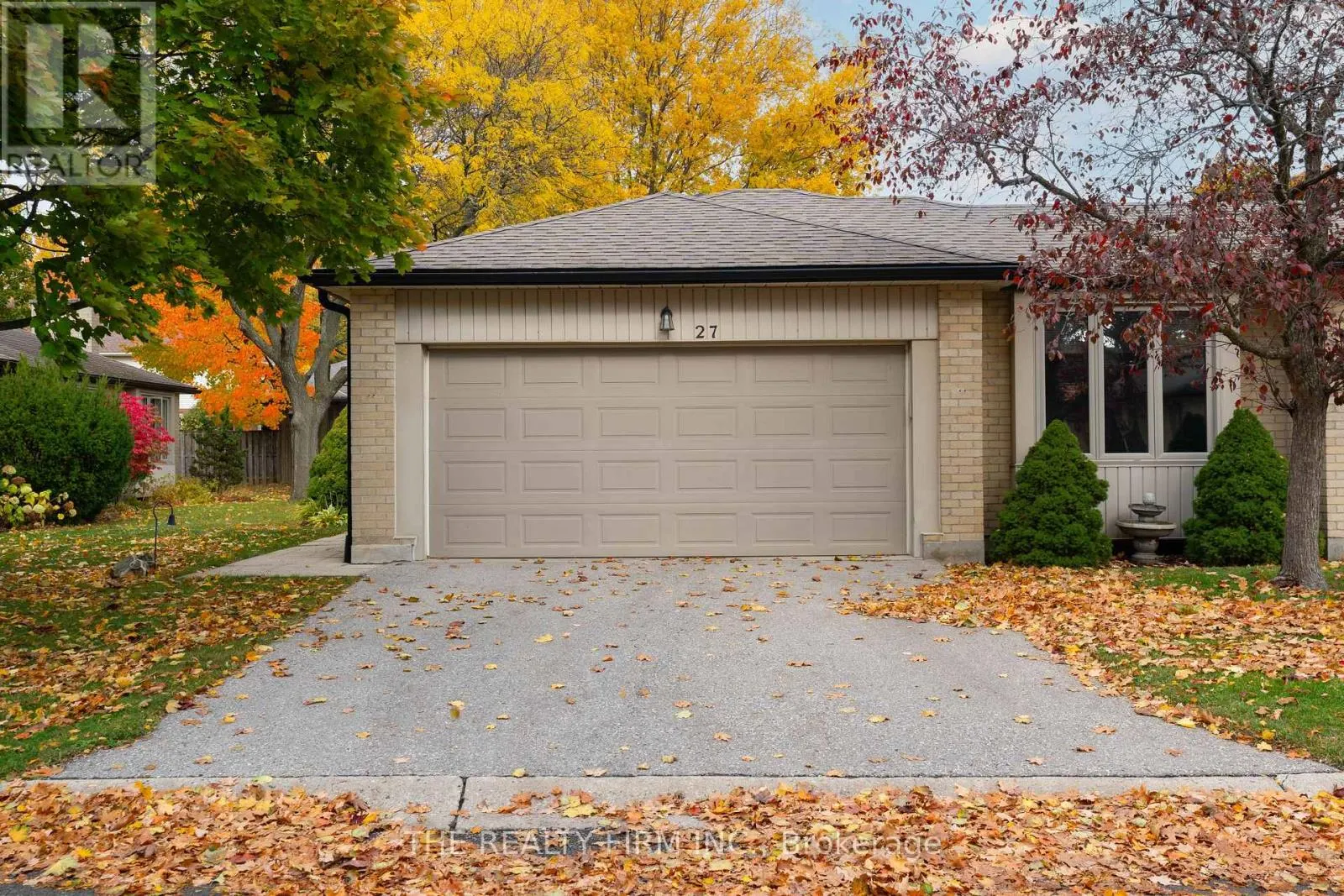 27 - 93 PINE VALLEY GATE, #27