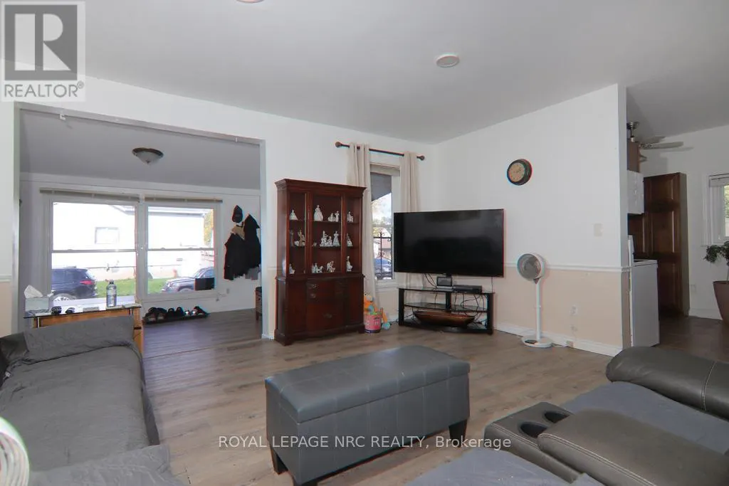 5192 HAMILTON STREET