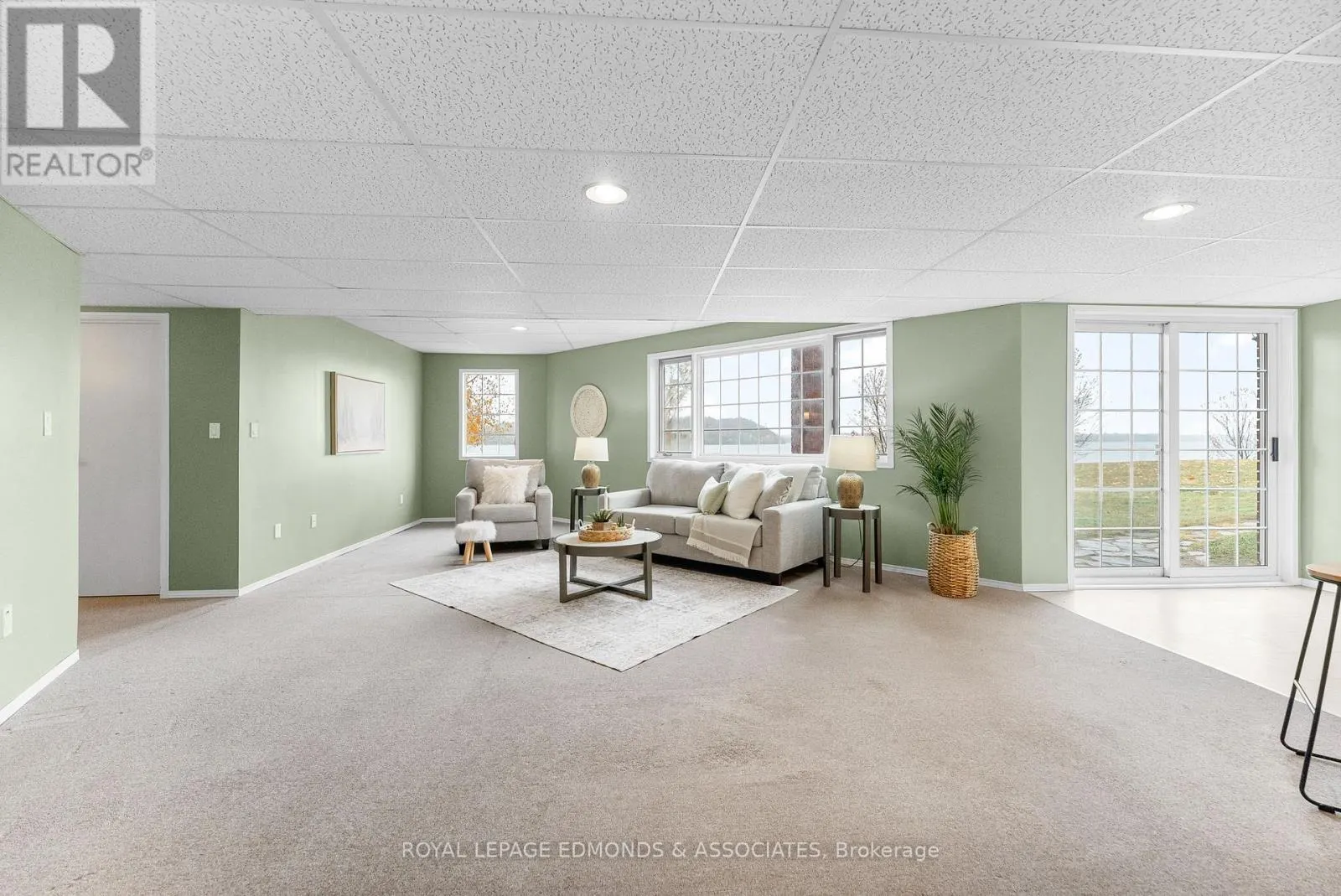 193 FINNERTY ROAD