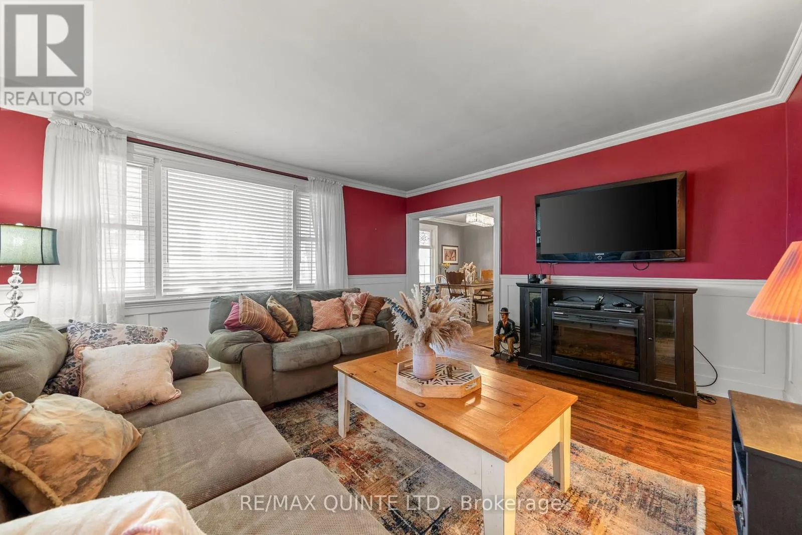 562 TRENTON FRANKFORD ROAD