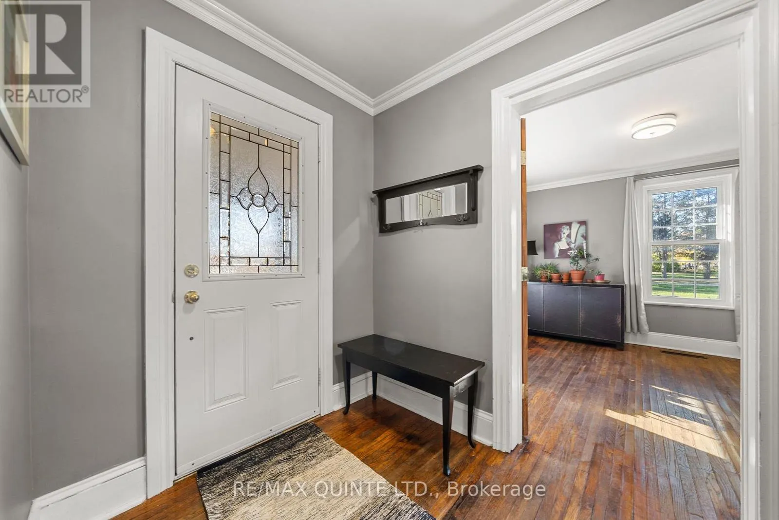 562 TRENTON FRANKFORD ROAD