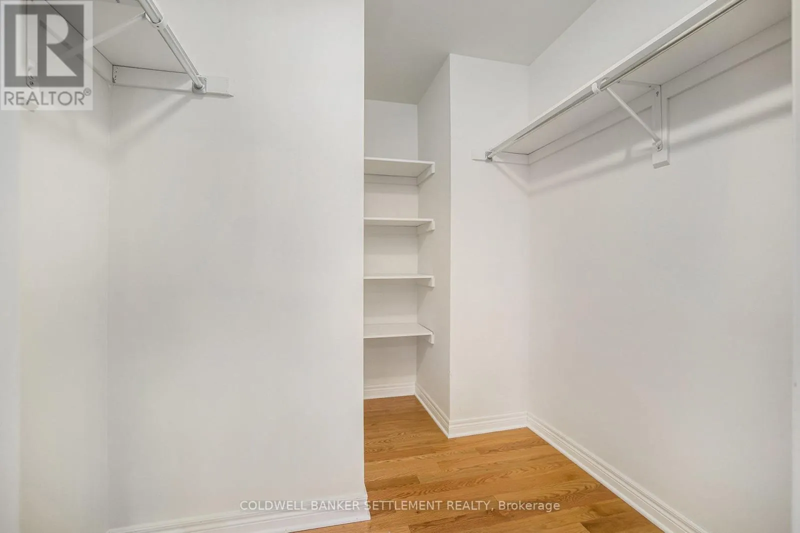 4 TREELAWN BOULEVARD