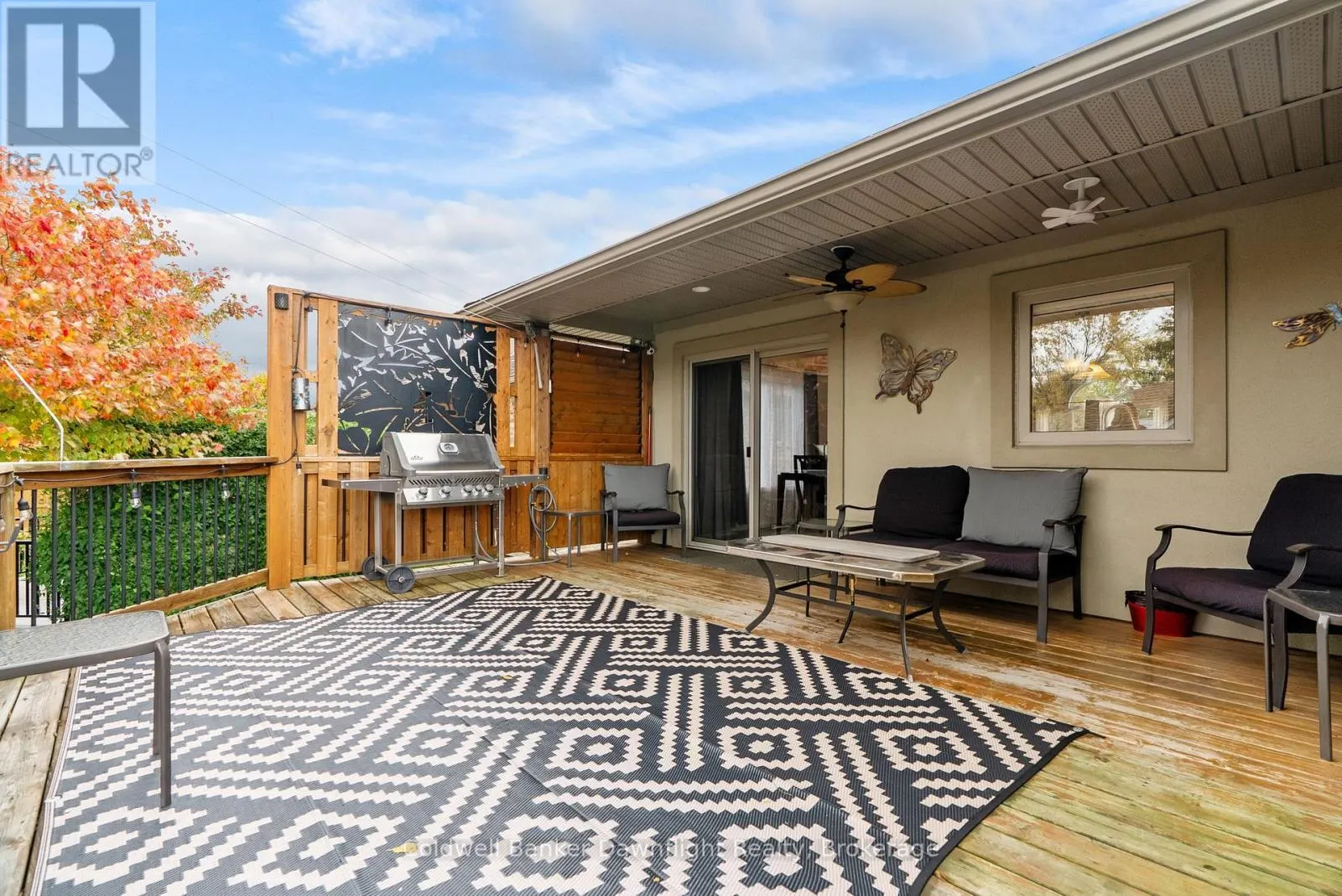 86 HURON STREET W
