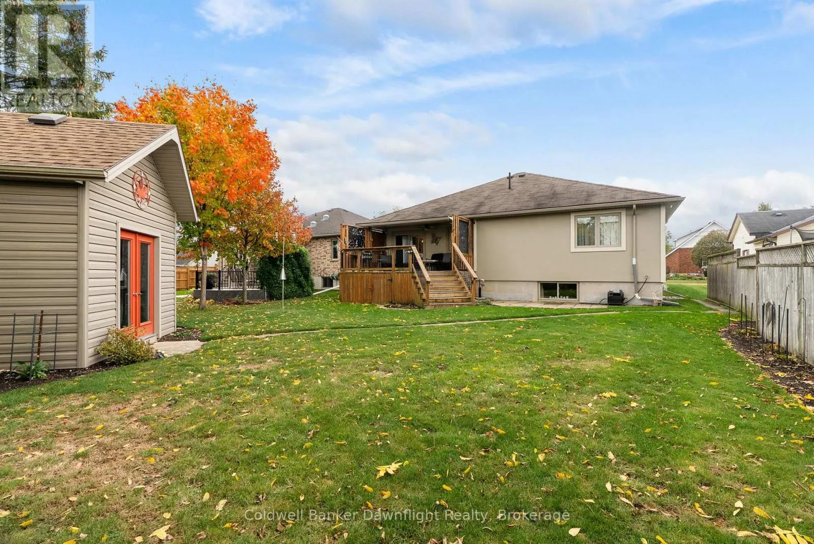 86 HURON STREET W
