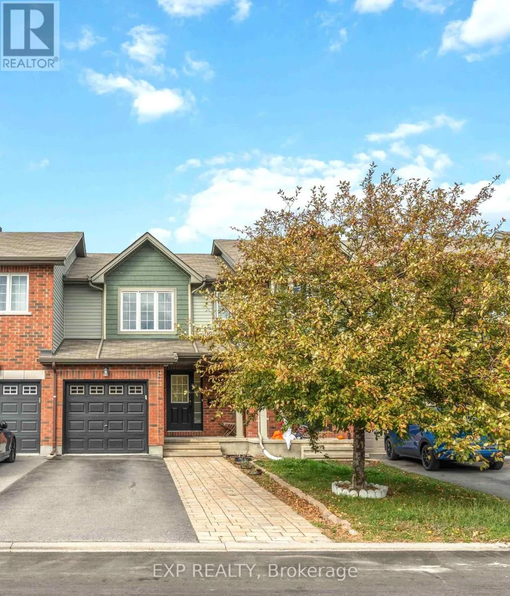 438 HARESFIELD COURT