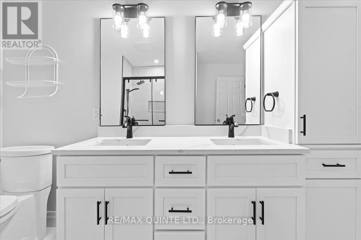 321 - 8 TALBOT STREET, #321