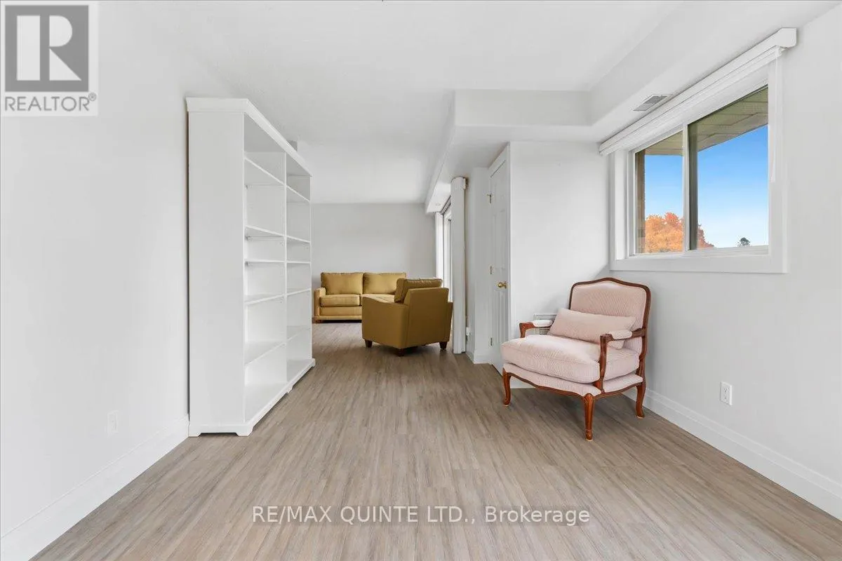 321 - 8 TALBOT STREET, #321