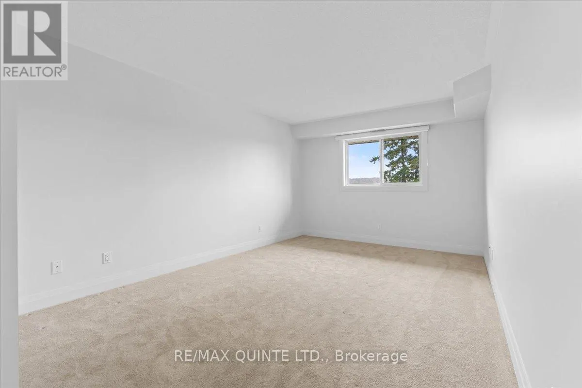 321 - 8 TALBOT STREET, #321