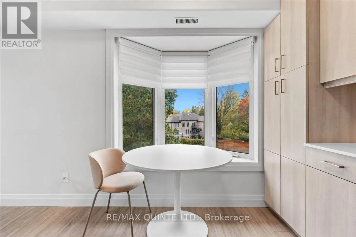 321 - 8 TALBOT STREET, #321