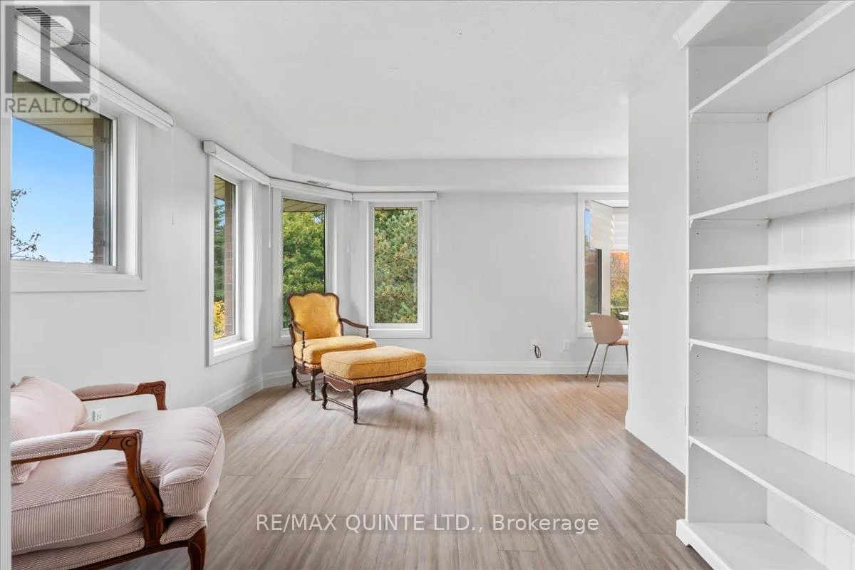 321 - 8 TALBOT STREET, #321
