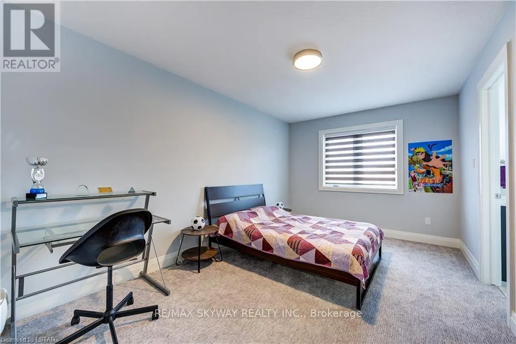 1774 BRUNSON WAY