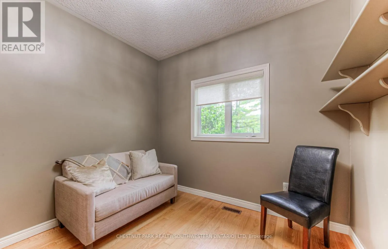 19 - 100 IDLE CREEK DRIVE