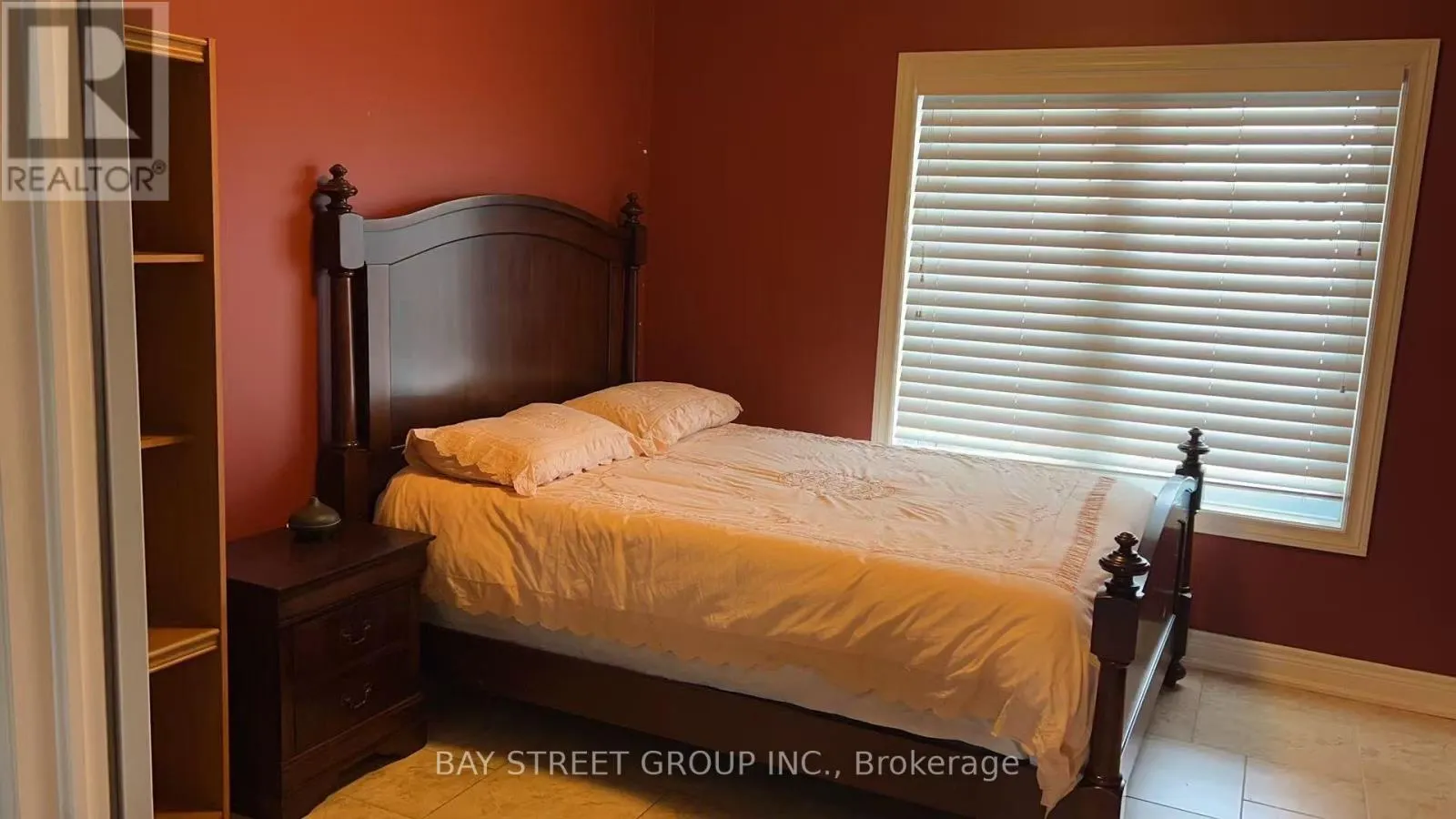 UNIT A - 1310 ST. PAUL STREET W