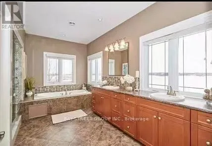 UNIT A - 1310 ST. PAUL STREET W