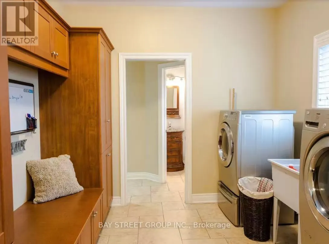 UNIT A - 1310 ST. PAUL STREET W