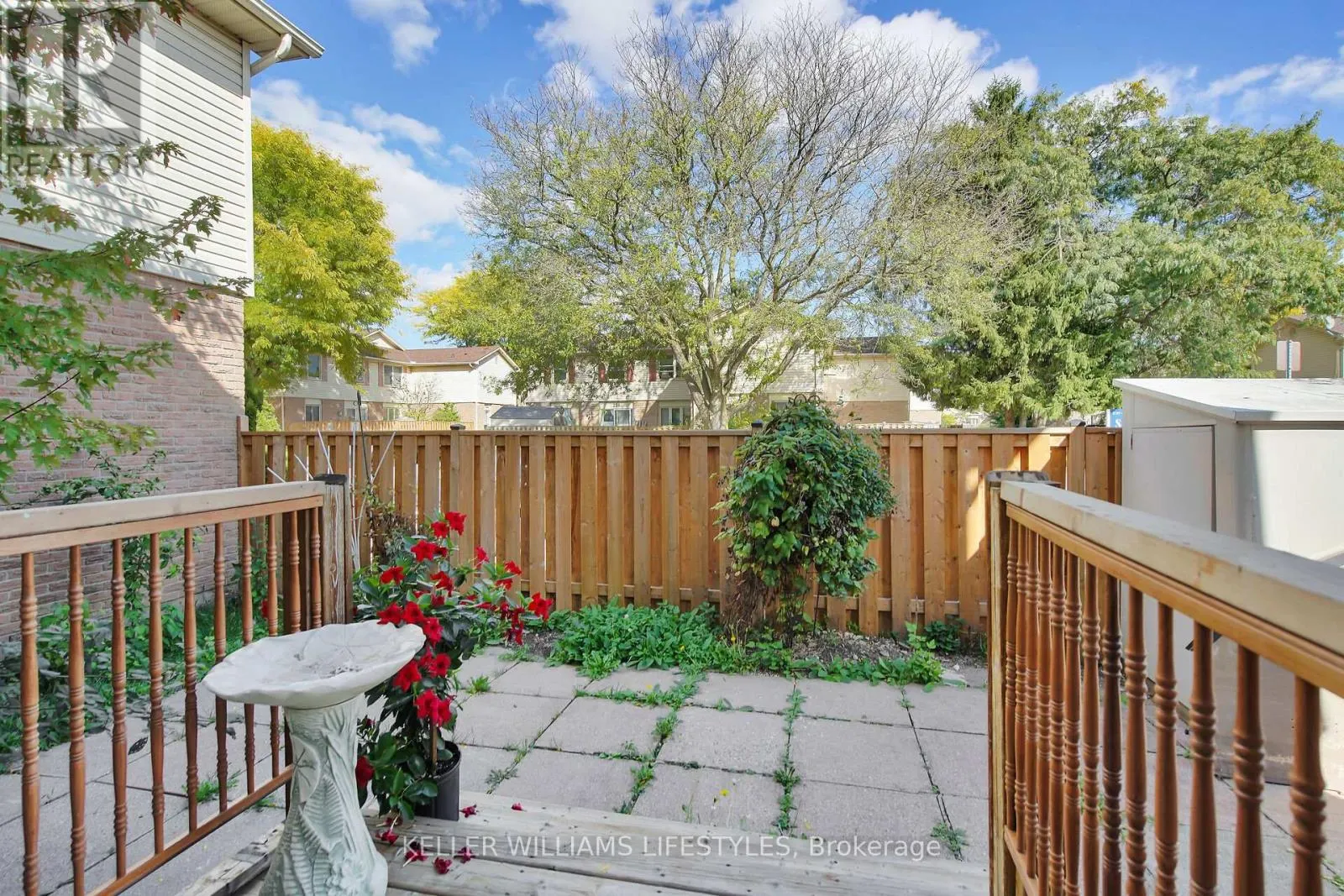4 - 230 CLARKE ROAD, #4