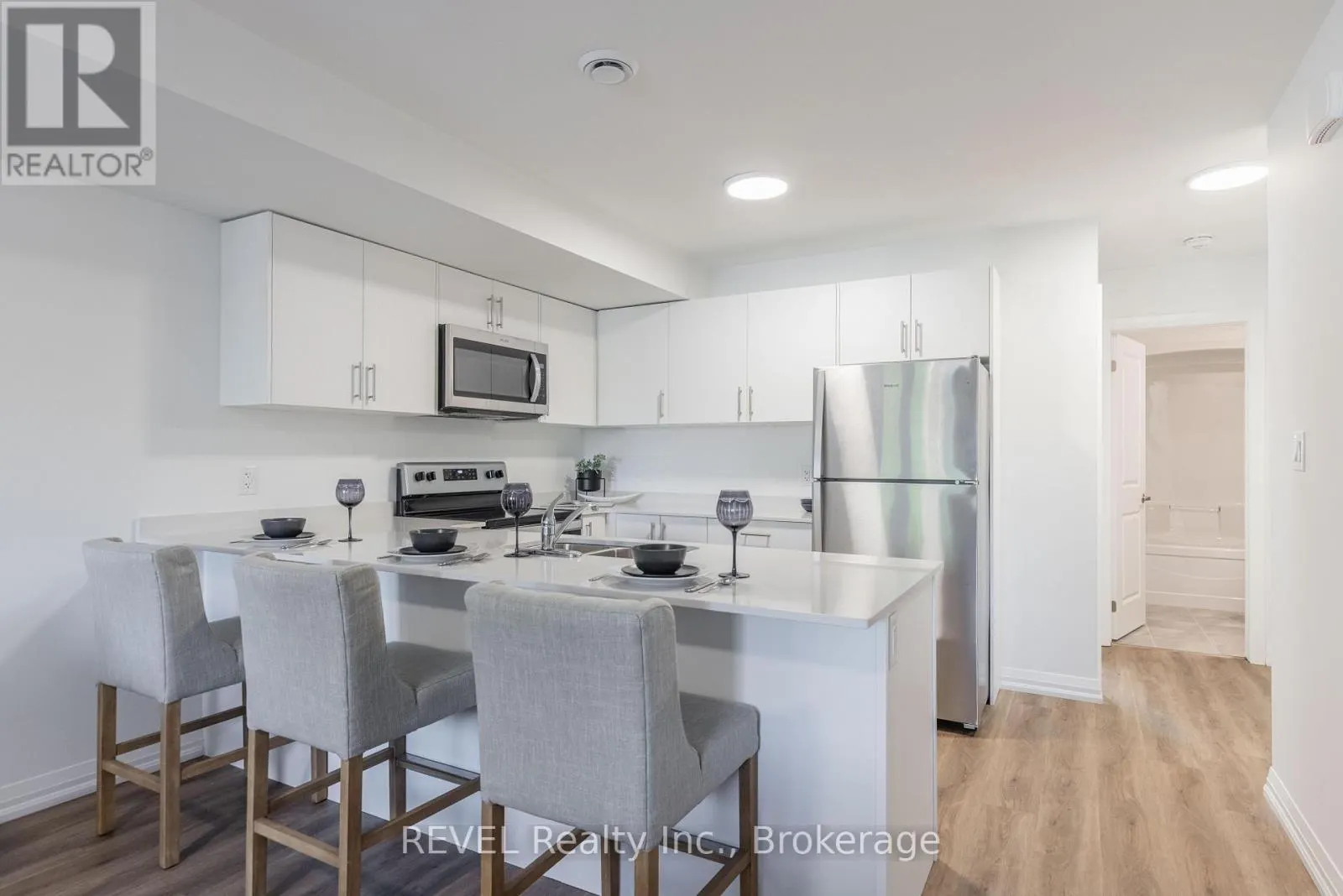 34 - 35 SOUTHWORTH STREET N, #34