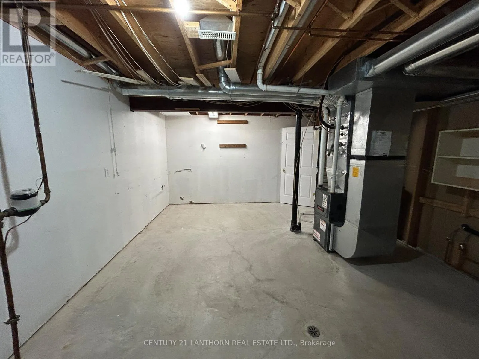 11 SUMAC TERRACE