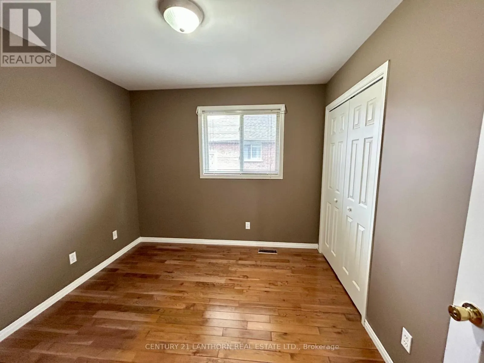 11 SUMAC TERRACE
