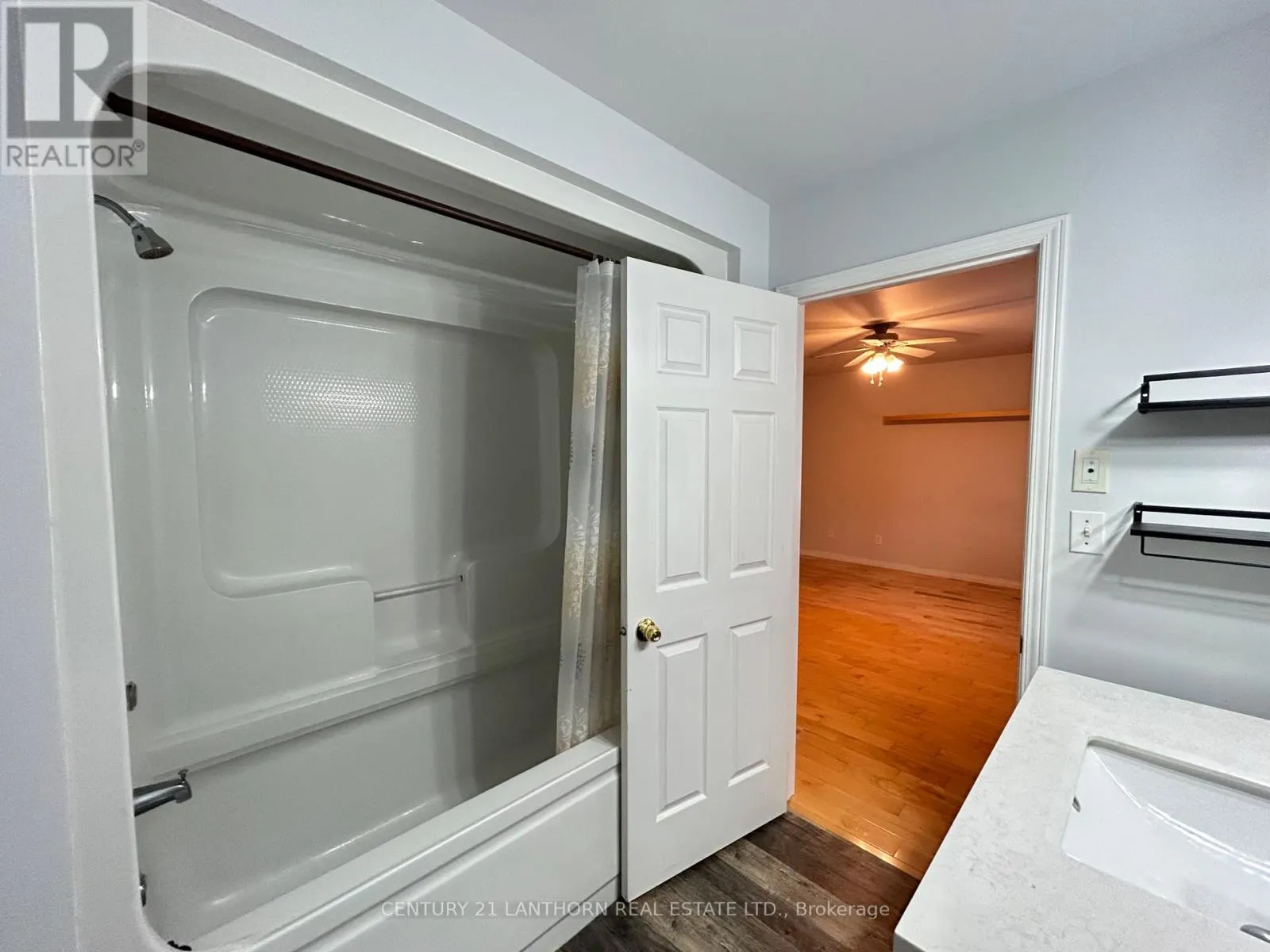 11 SUMAC TERRACE