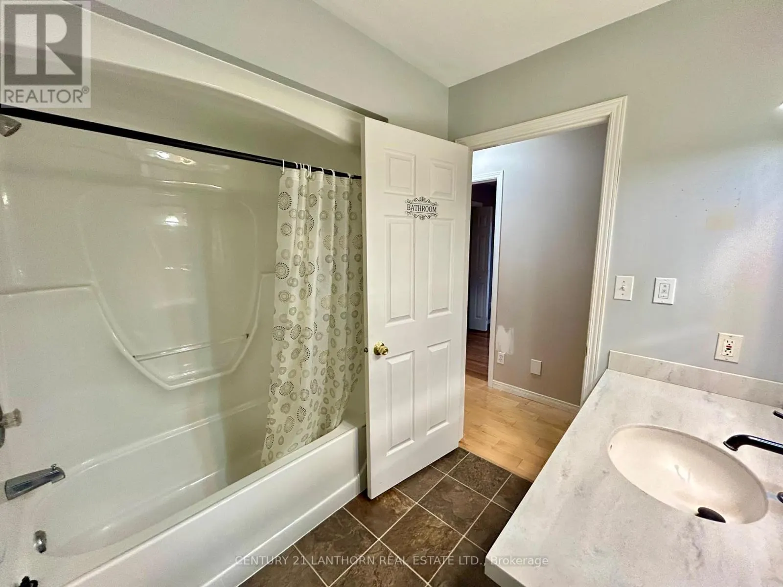 11 SUMAC TERRACE