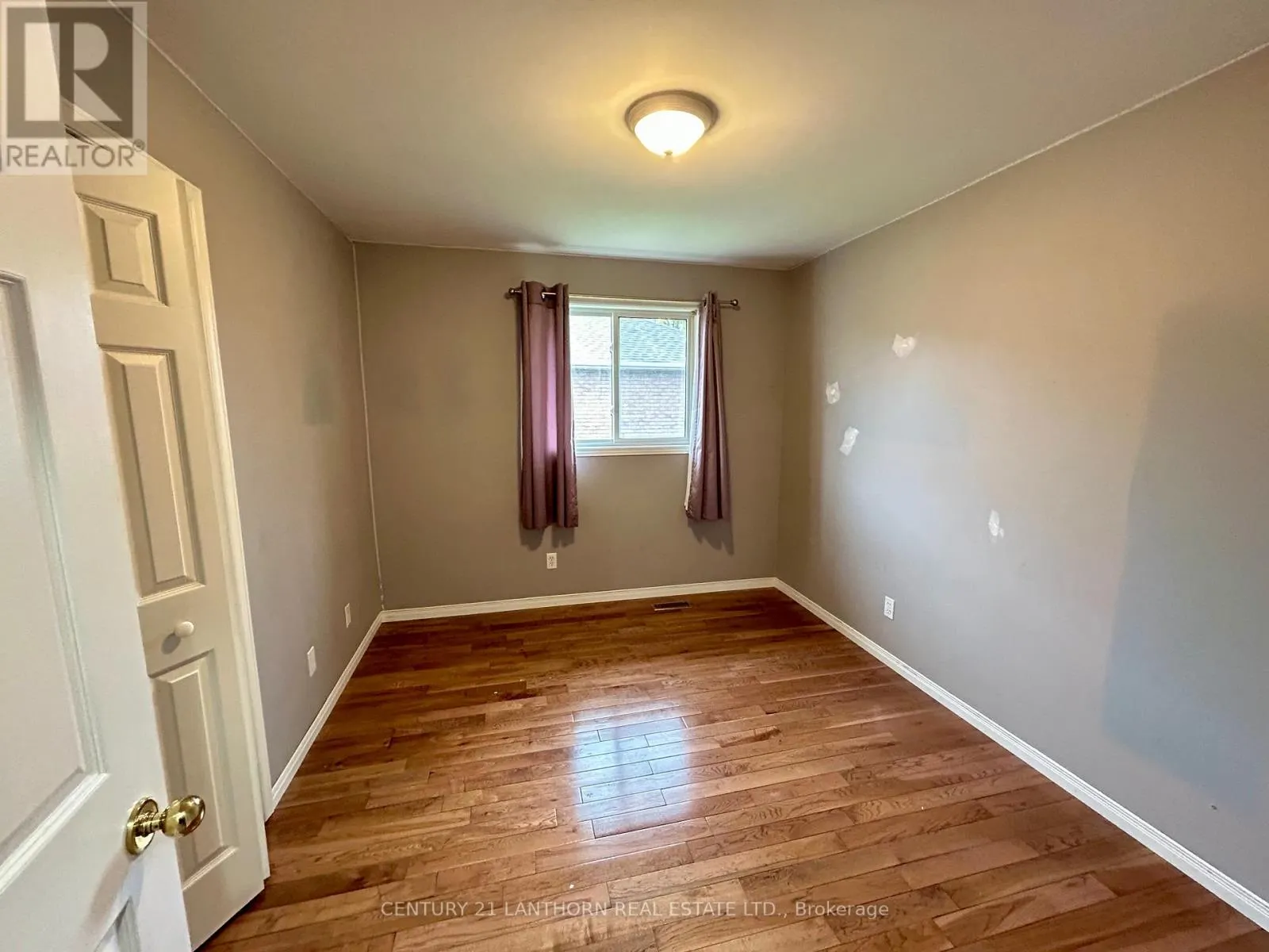 11 SUMAC TERRACE