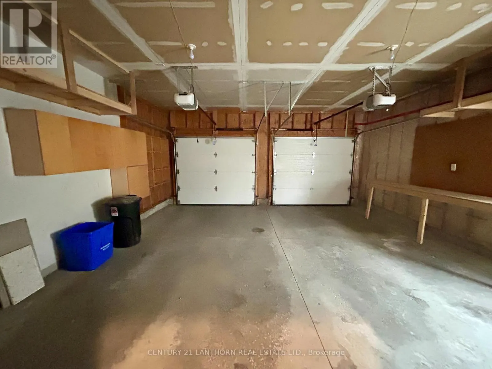11 SUMAC TERRACE