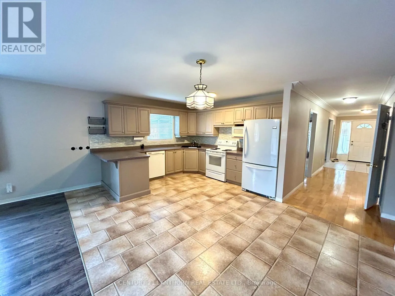11 SUMAC TERRACE