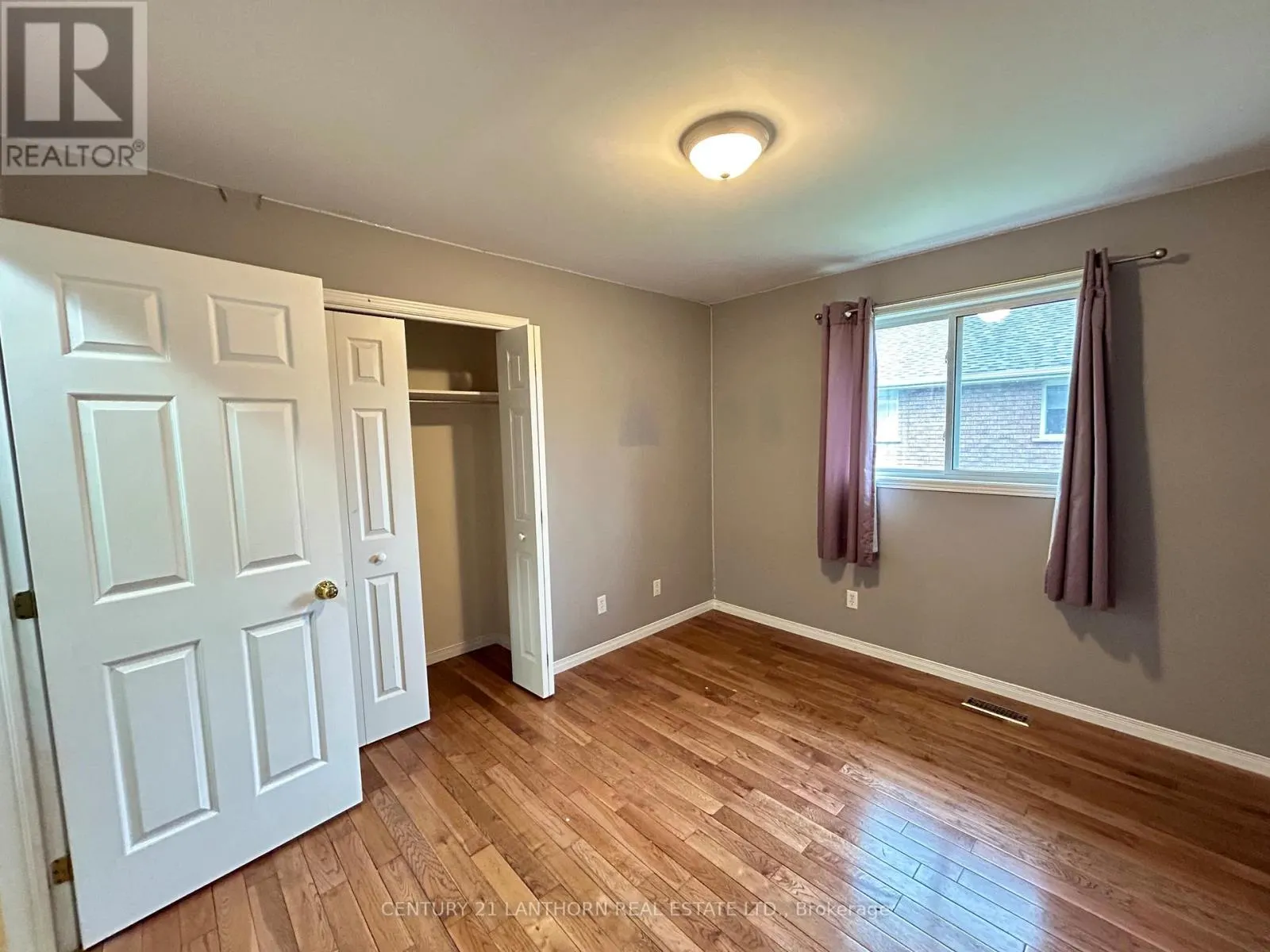 11 SUMAC TERRACE