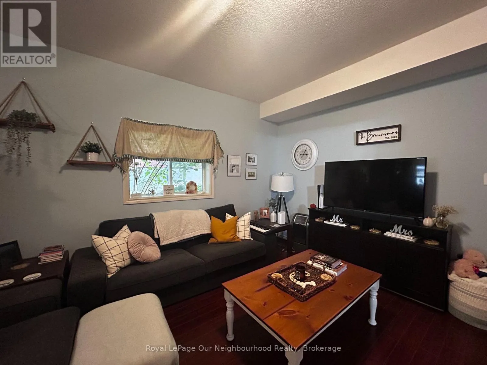 LOWER - 63 BIRKINSHAW ROAD, #Lower