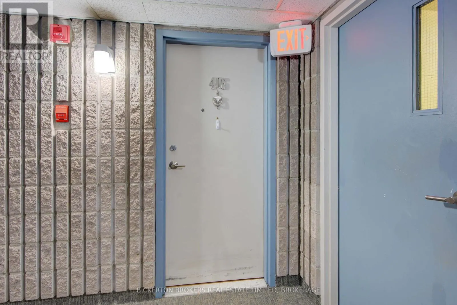 406 - 610 WILLIAM STREET S, #406