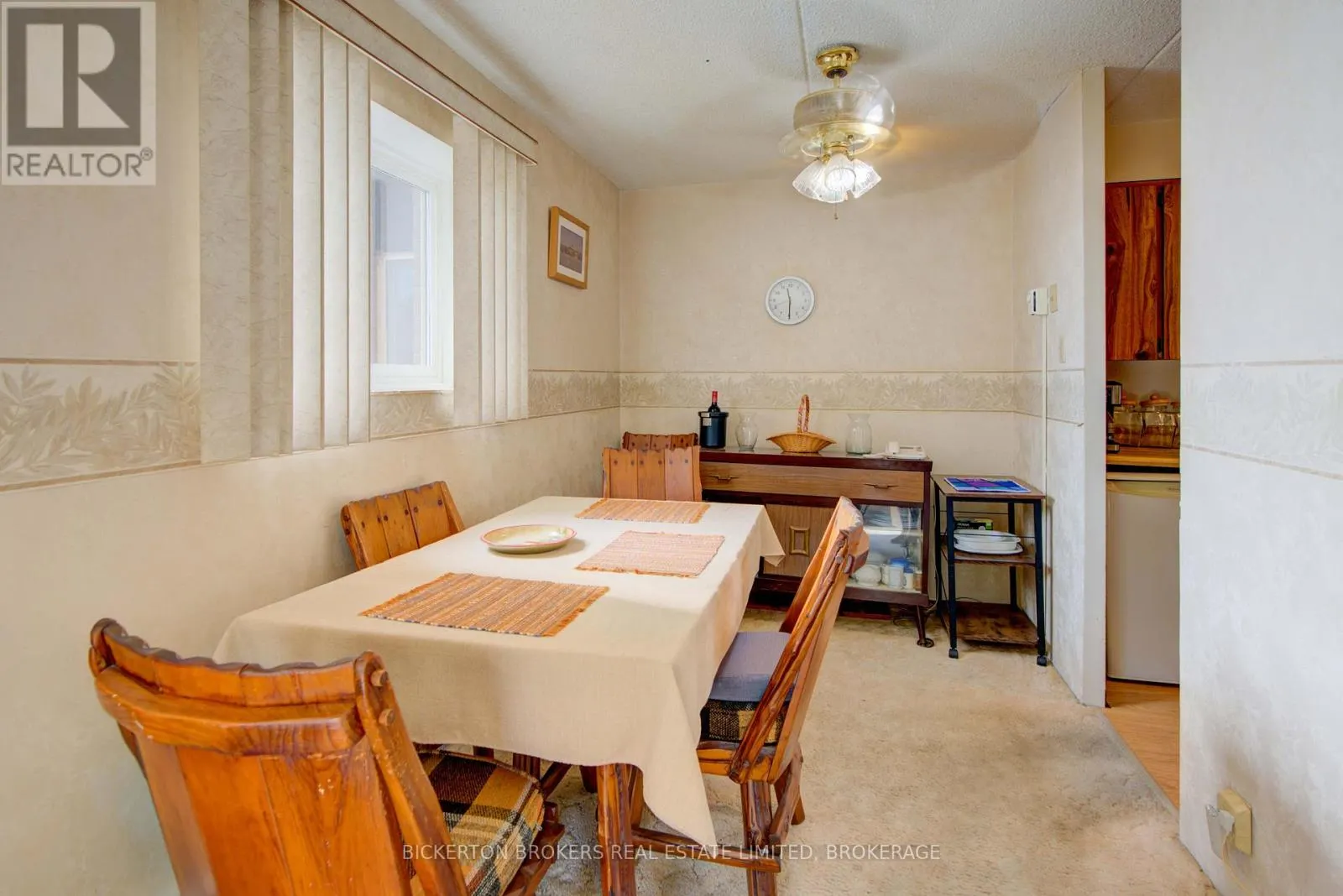 406 - 610 WILLIAM STREET S, #406