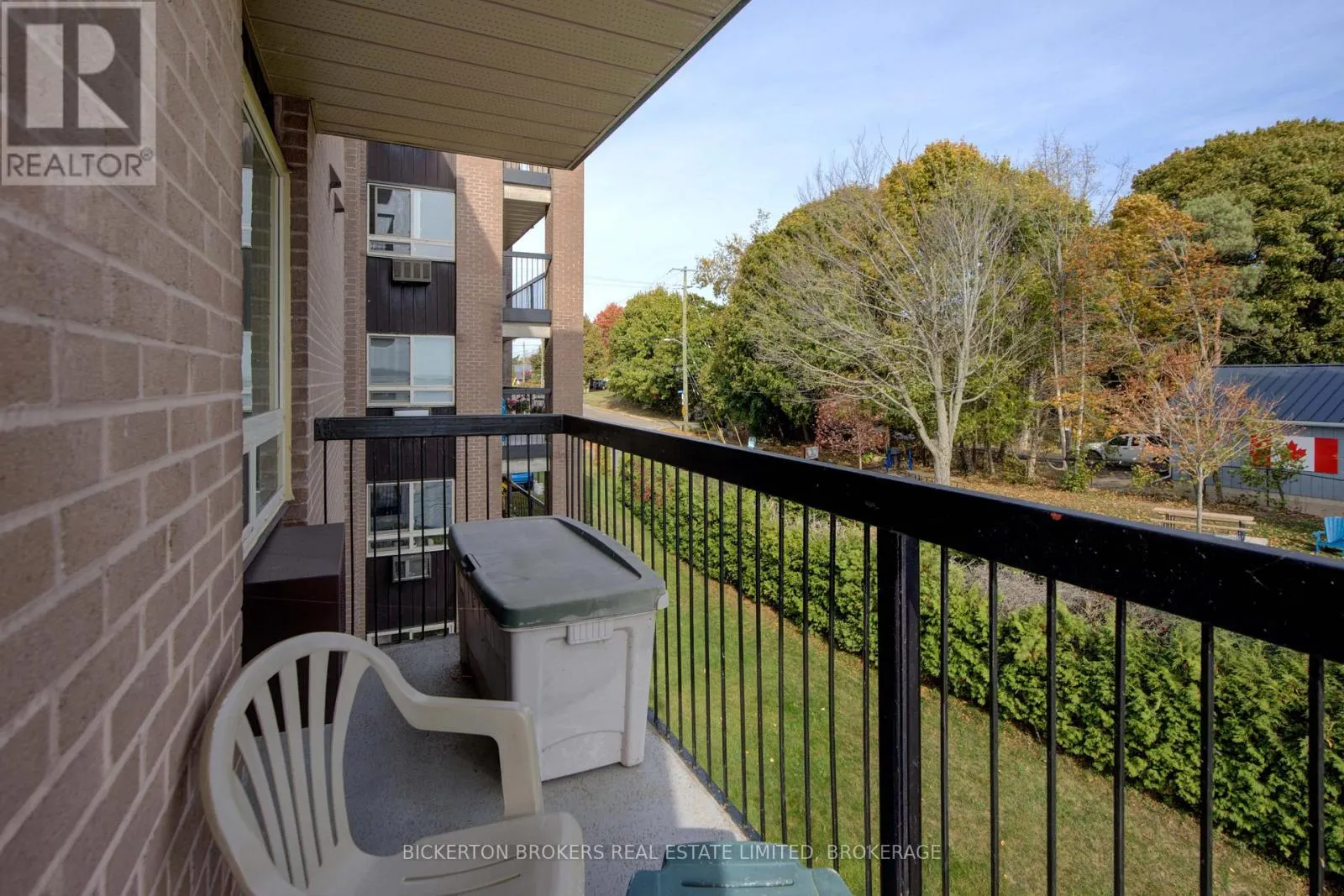 406 - 610 WILLIAM STREET S, #406