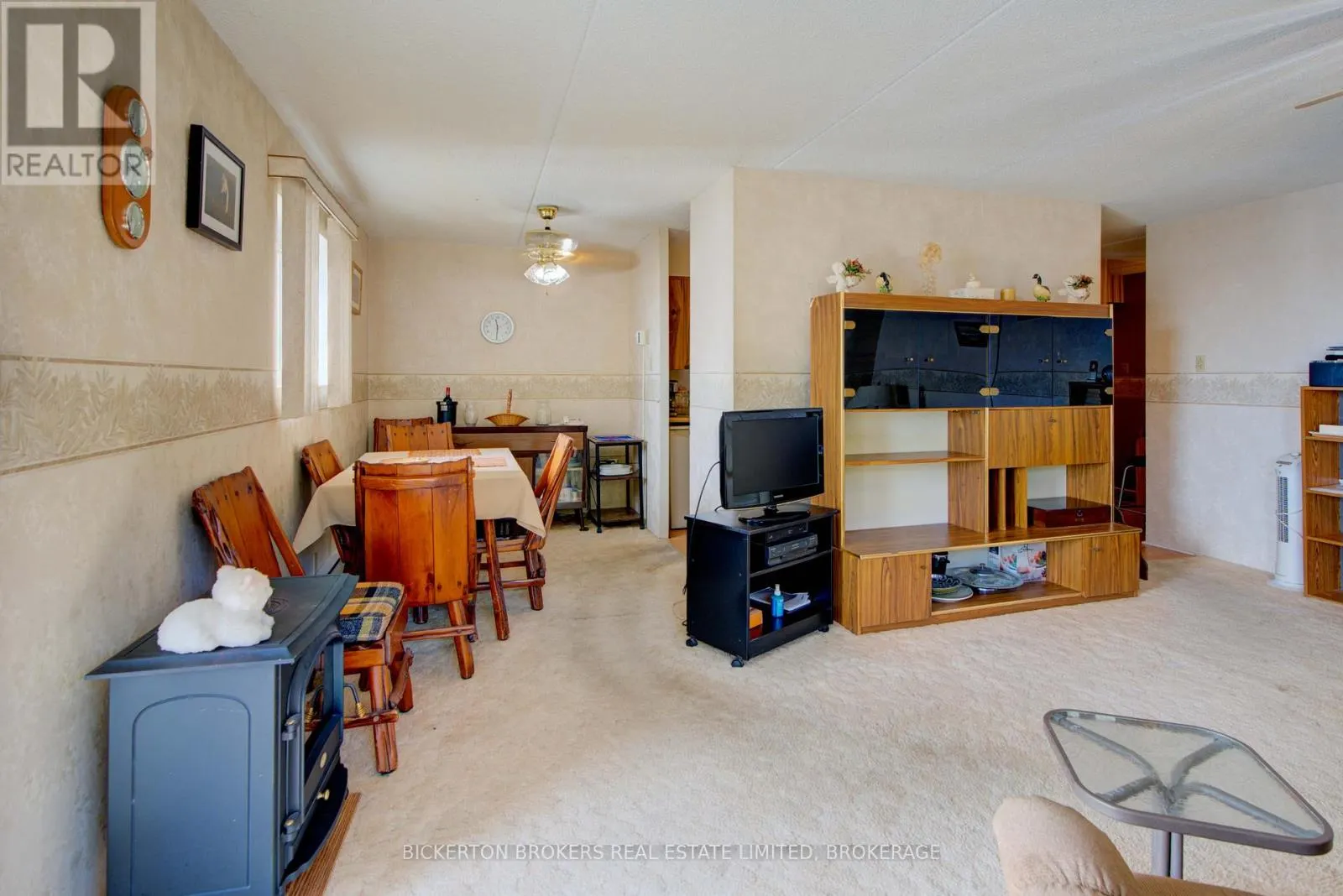 406 - 610 WILLIAM STREET S, #406